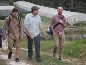En La Fortaleza, conociendo todas las practicas agrícolas de COMSA.