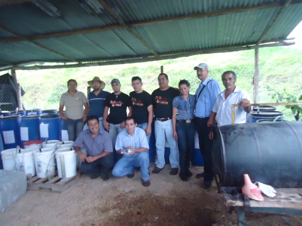 COMPARTIENDO Y TRASMITIENDO TECNOLOGIA CON LAS 3M