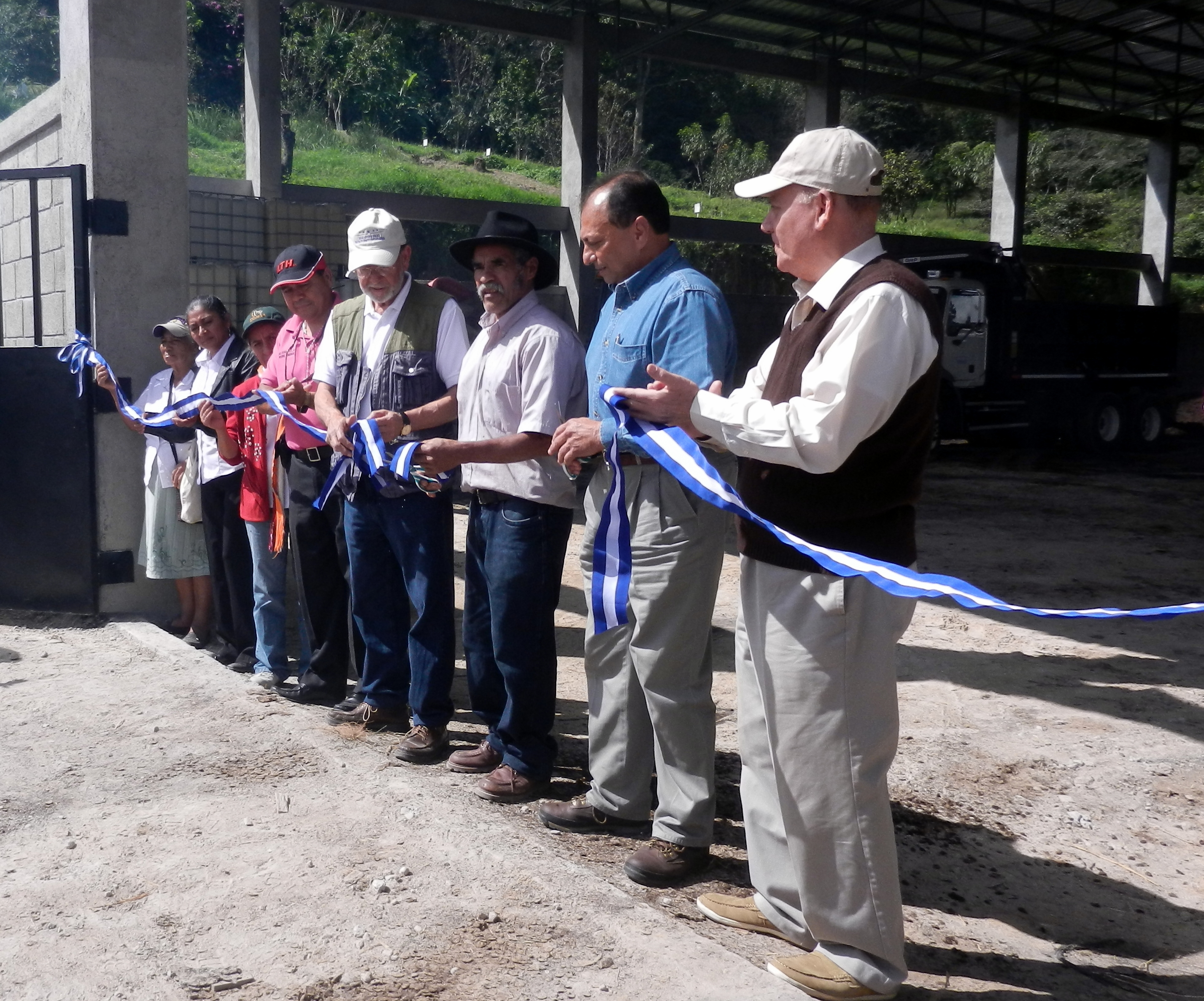 COMSA INAUGURA PLANTA DE PROCESAMIENTO DE ABONOS ORGANICOS