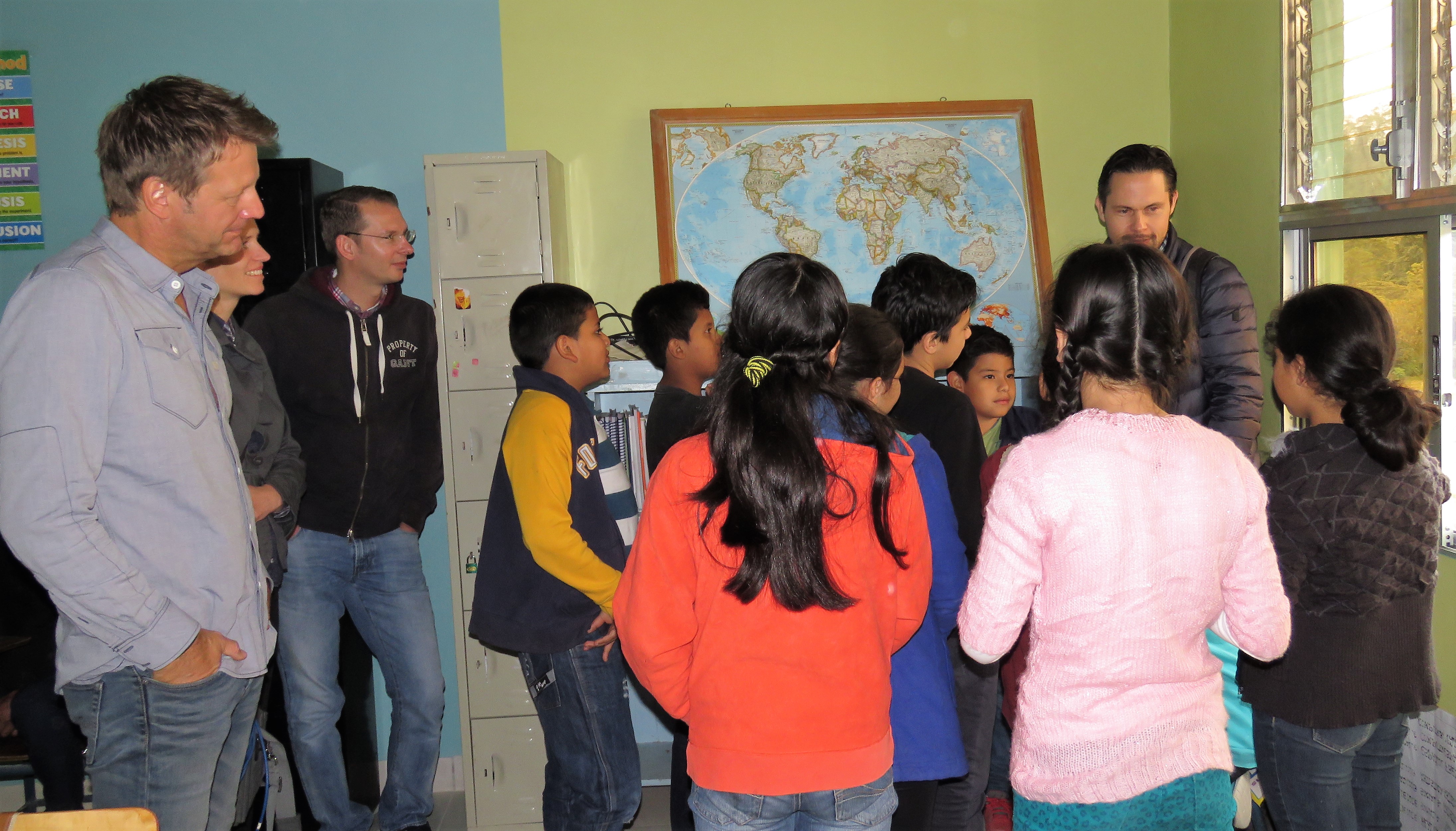Representantes de la empresa J.J.Darboven visitan COMSA