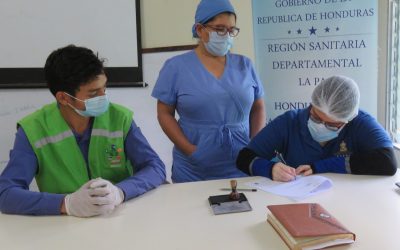 Juntos Limpiamos Marcala, firma convenio con la Secretaria de Salud en Marcala