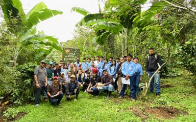 Integrantes de CORUS International visitan Café Orgánico Marcala y conocen prácticas de COMSA